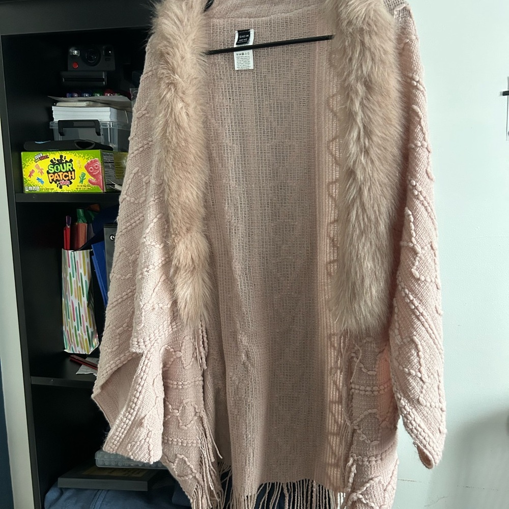 Cozy Beige Knit Sweater with Faux Fur Trim